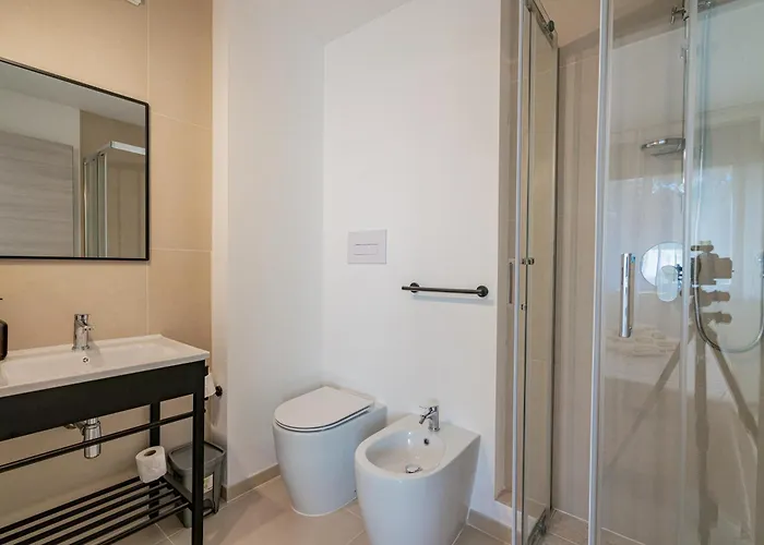 Domo Le Mura Puniche, Centro Di