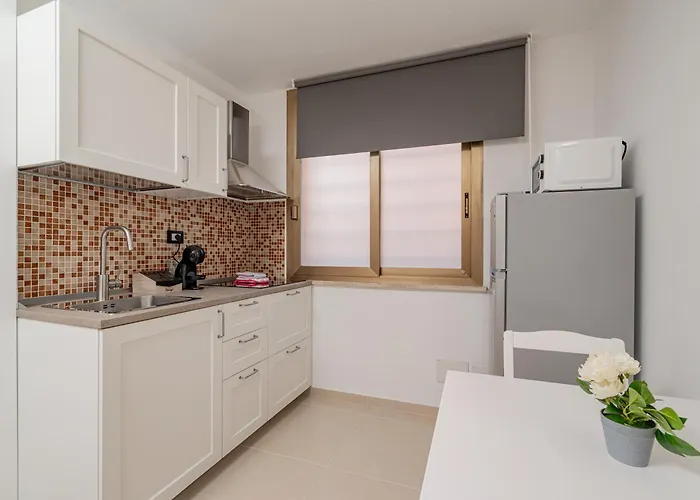 Vendégház Domo Le Mura Puniche, Centro Di 3*