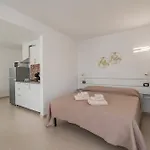 Domo Le Mura Puniche, Nel Cuore Di 게스트하우스 올비아