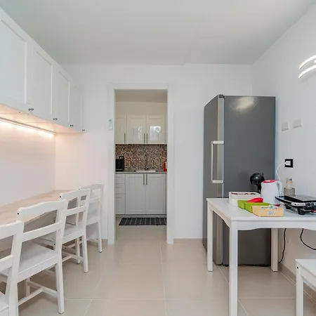 Maison d'hôtes Domo Le Mura Puniche, Nel Cuore Di Olbia